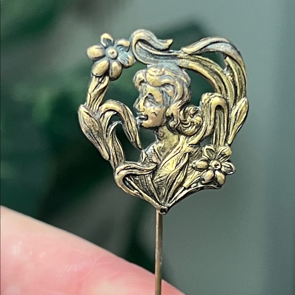 Vintage Art Nouveau Lady Floral Heart Metal Stick Pin Hat Pin